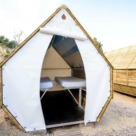 Surfana Camp Bloemendaal 奥弗芬